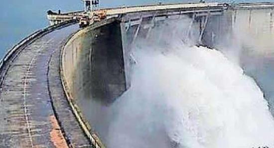 ප්‍රදේශ කිහිපයකට බිඳවැටුණු විදුලිය යළිත්